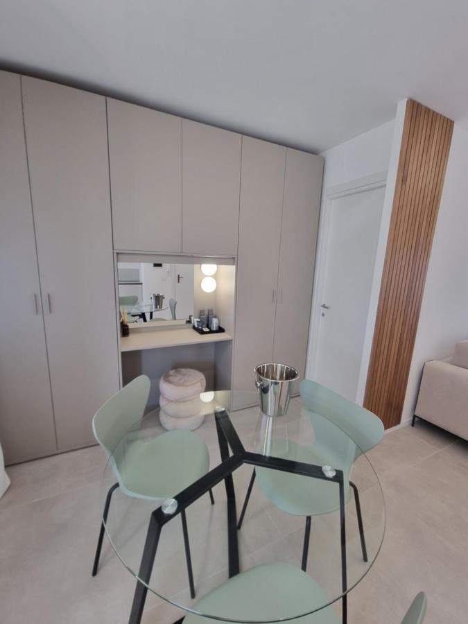 Reale Apartments Террачина Экстерьер фото